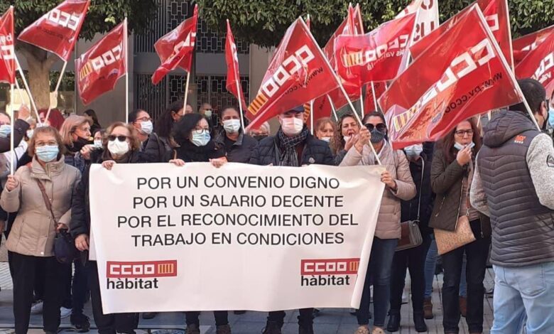 EUPV mostra el seu suport a les treballadores de la neteja en vaga indefinida per reclamar els seus drets laborals