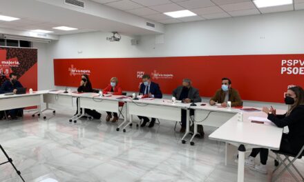 Domínguez: “Amb el 94% de vacunats i set mesos seguits creant ocupació, afrontem l’any en què posarem fi a la pandèmia”