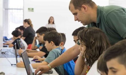 Celebrat un campus tecnològic a la Casa Jove «La Torta» de Picassent