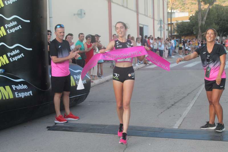 Francisco Gómez i Alba Cebrián guanyen la XXXVIII edició de la volta a peu a la vila d’Almenara