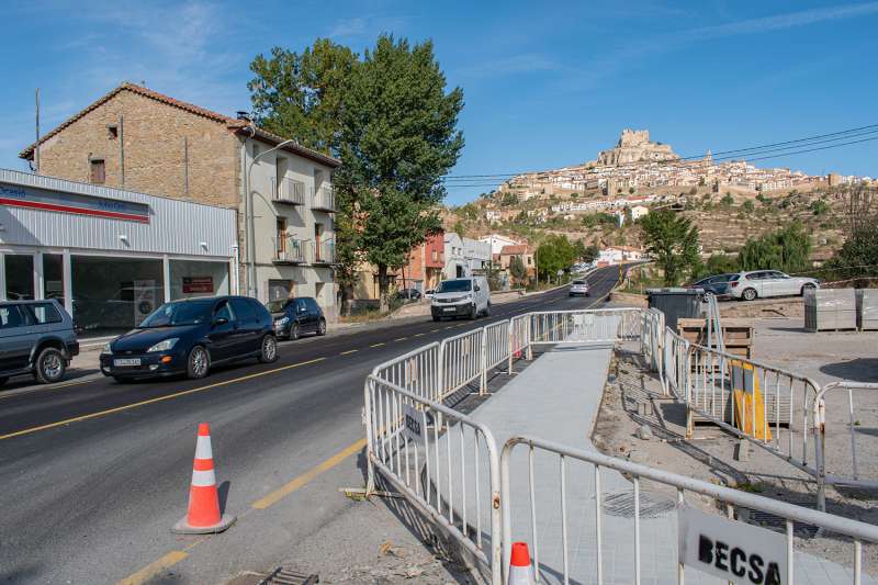 Continuen les obres de millora del paviment de l’N-232 a l’Hostal Nou
