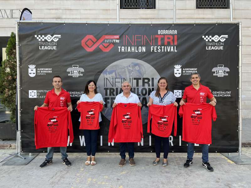 Més de 400 esportistes es donaran cita aquest cap de setmana en l’Infinitri Borriana Triathlon Festival