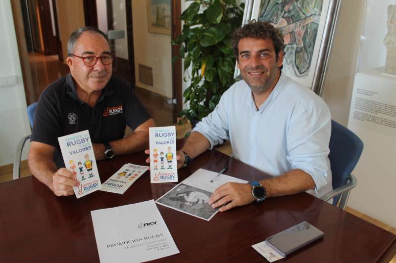 Benicàssim treballa en la promoció del rugbi en els centres educatius