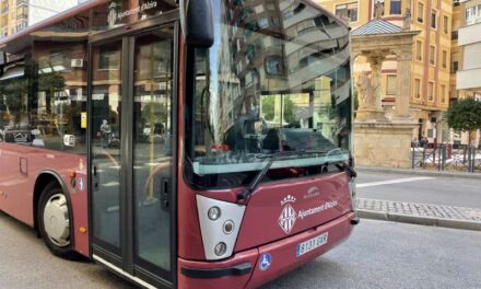 Alzira posa en marxa el servei extraordinari de bus urbà per a Tots Sants