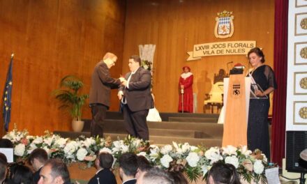 Joan Garí guanya La Flor Natural dels LXVIII Jocs Florals Vila de Nules