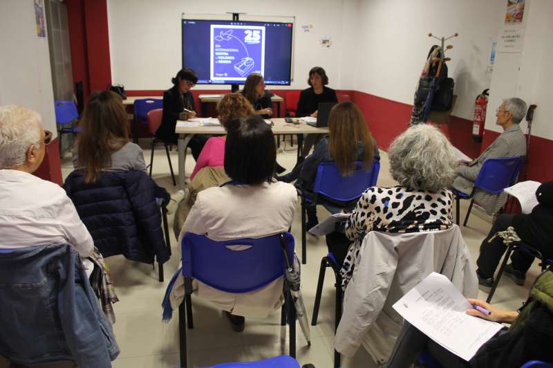 El Consell Sectorial d’Igualtat de Benicàssim aborda les activitats previstes amb motiu del 25-N