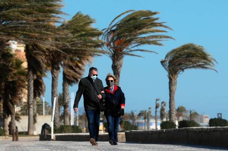 Atenció al fort vent: alerta groga a Castelló per ratxes pròximes als 100 km/h