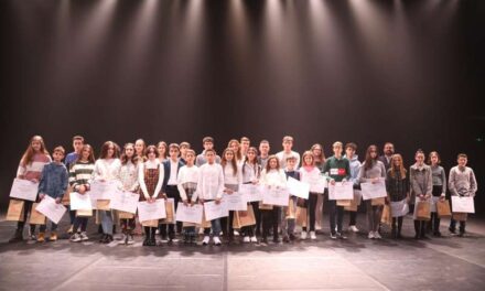 Catarroja finalitza les II Jornades de Ciutat Educadora amb l’entrega dels reconeixements a l’alumnat més destacat del curs 2021/2022