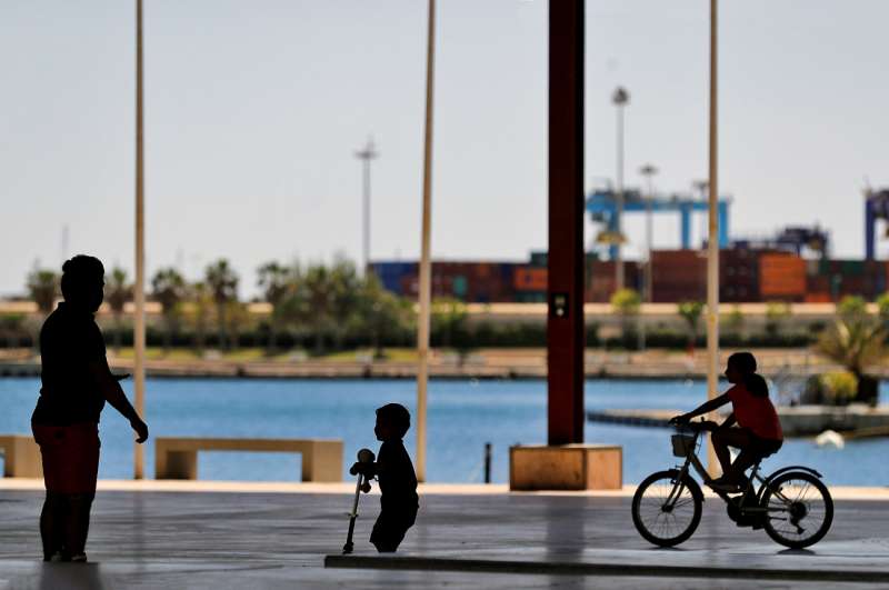 El vent de ponent seguirà hui en la Comunitat Valenciana amb un lleuger ascens de les temperatures