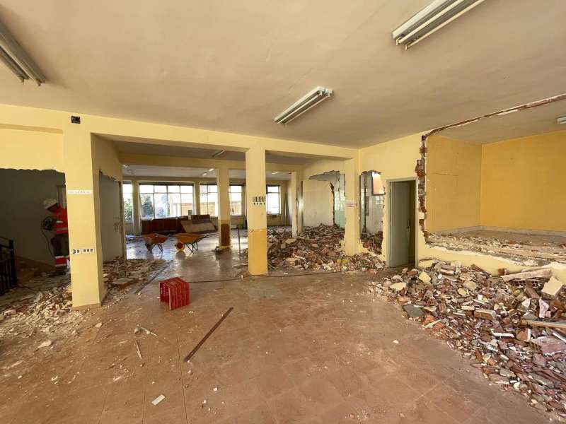 Nules invertix més d’un milió d’euros en la remodelació del casal jove i de la casa de la cultura