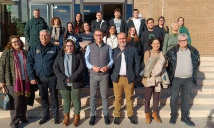 L’Ajuntament d’Almussafes beca a 13 graduats i estudiants de la localitat