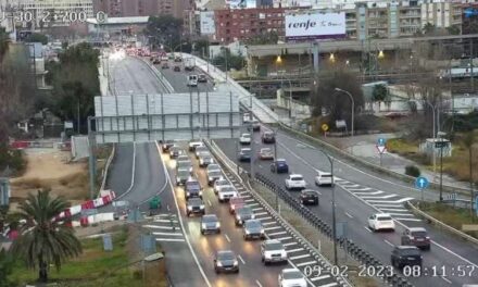 Col·lapse d’hora punta en les carreteres més pròximes a València