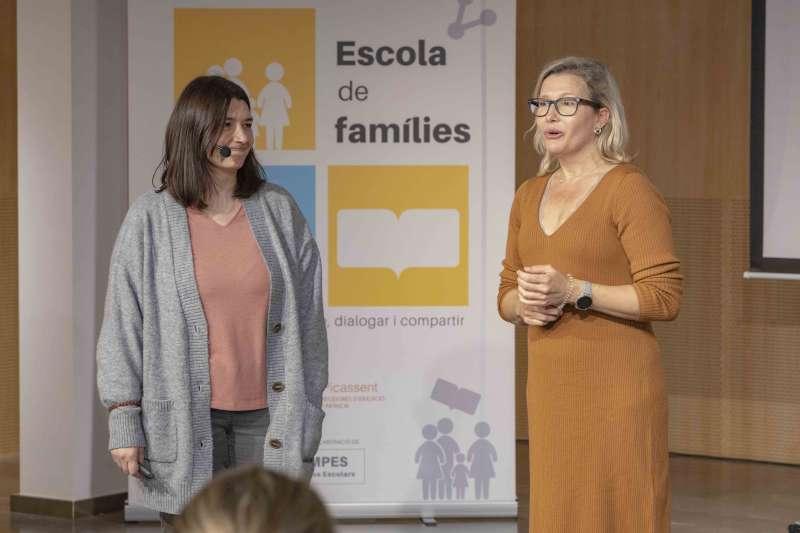 «Aprén a posar límits en l’adolescència», nova xarrada del programa municipal «Escola de Famílies» de Picassent