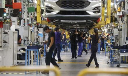 La direcció de Ford España anuncia un ERE que afectarà 1.100 empleats