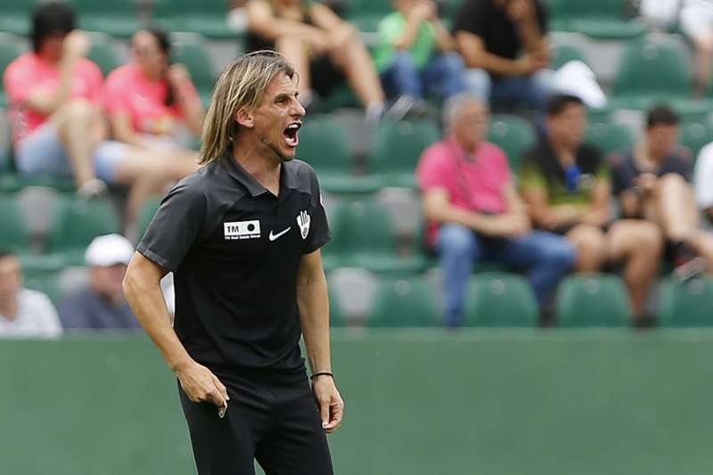 L’Elx s’allibera des del descens i signatura amb Beccacece la seua millor ratxa del curs