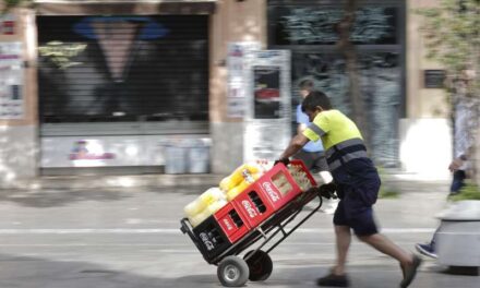 Baixa l’atur en la Comunitat Valenciana a les portes de l’estiu