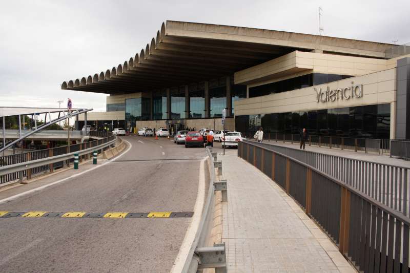 L’Aeroport de Manises ofereix 15 nous llocs de treball