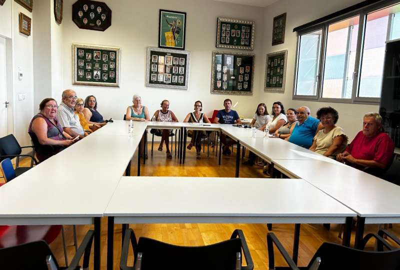 Noelia Selma: “Les ‘festes de carrer’ tindran en breu les bases de les subvencions del 2023”