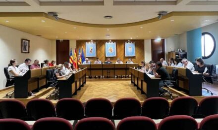 Polèmica a Borriana pel veto de Vox a la subscripció de l’Ajuntament a “revistas catalanas”