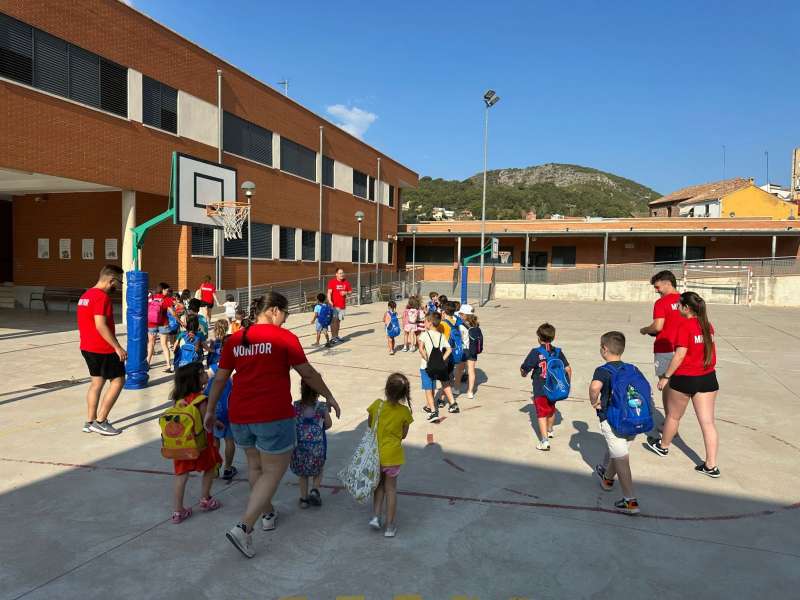 Més de 225 xiquetes i xiquets participen en les escoles d’estiu de Serra