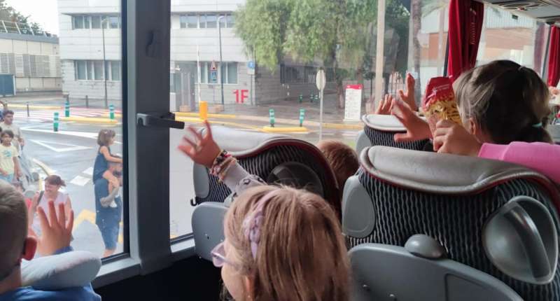 Tornen a Ucraïna els 53 menors que han passat l’estiu en acolliment en la Comunitat￼