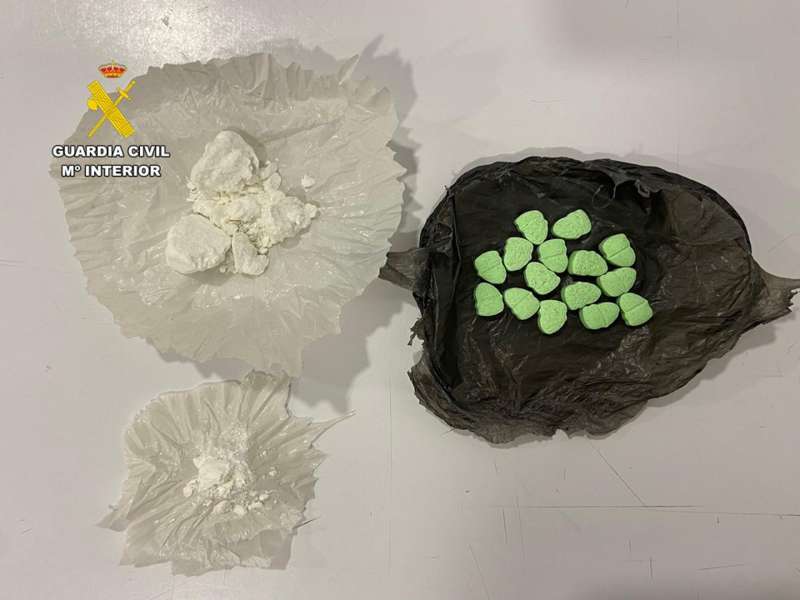 Detinguts els dos ocupants d’un cotxe amb 15 pastilles d’èxtasis a Aigües￼