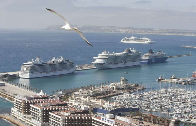 Alacant tanca l’any amb 200.000 creueristes i arribarà als 300.000 l’any vinent￼