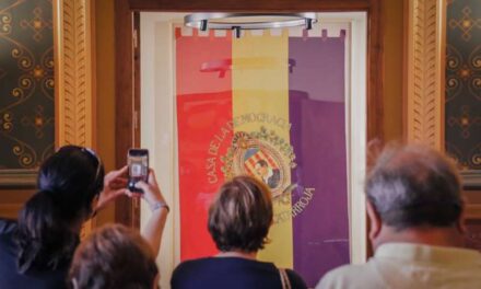 Catarroja recupera les visites guiades a la bandera blasquista￼