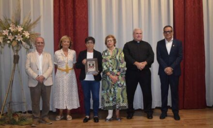 Càritas Parroquial i Vicente Puchades, guardonats en la VIII Edició dels Premis Octavià de Sedaví￼