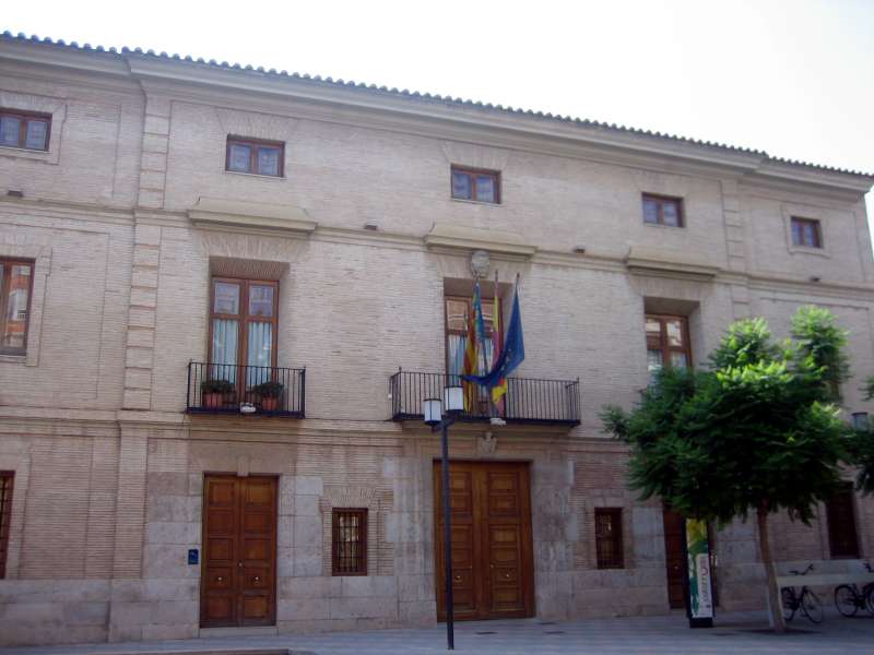 L’allipebre, el cant d’estil i la solidaritat protagonistes als guardons pel 9 d’Octubre a Catarroja￼