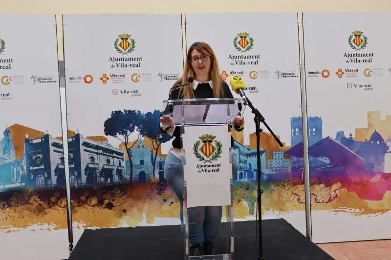 La Fira de Santa Caterina acredita la seua potència com a festa d’interés turístic autonòmic amb més de 200 llocs de venda￼