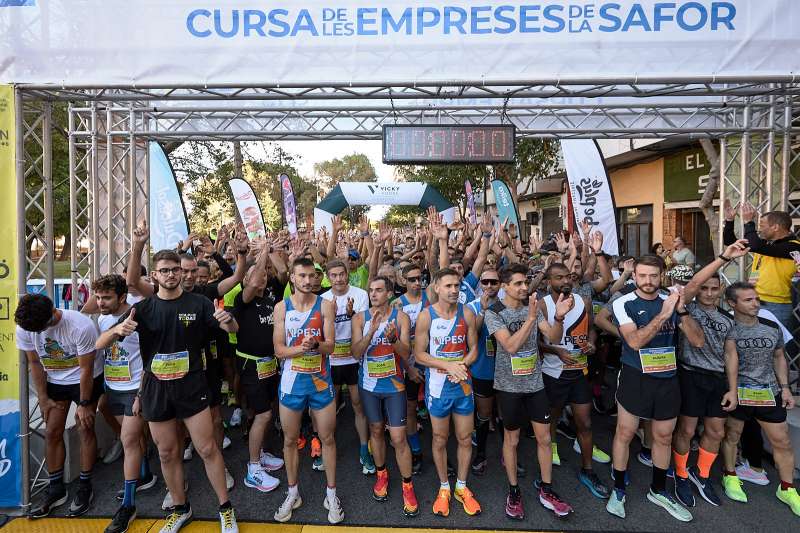 Èxit de participació en la Cursa de les Empreses Safor-ESIC￼