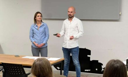 Nules acull una xerrada sobre pedagogia accessible dirigida a docents i famílies￼