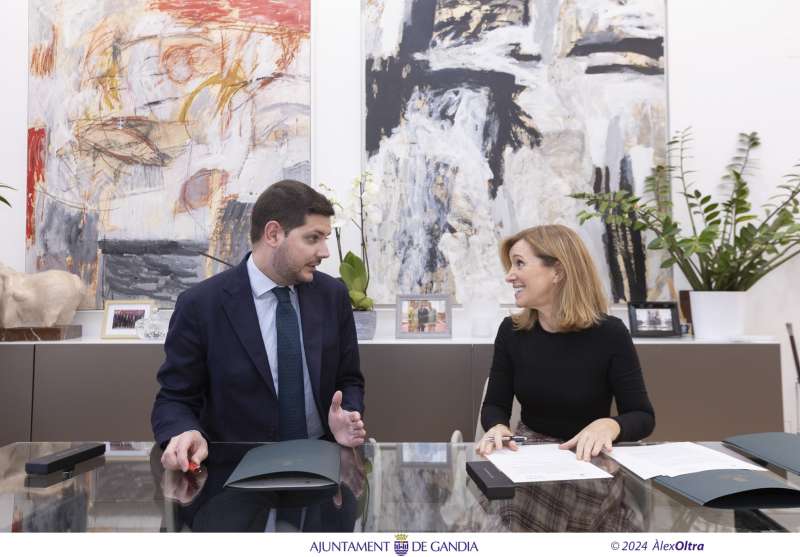 Gandia signa un conveni per millorar la sostenibilitat dels accessos a l’ecocamping i a l’Alqueria del Duc￼
