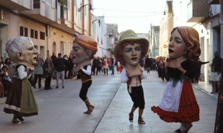 La Repartició de la Carn recorre els carrers de Guadassuar un any més￼