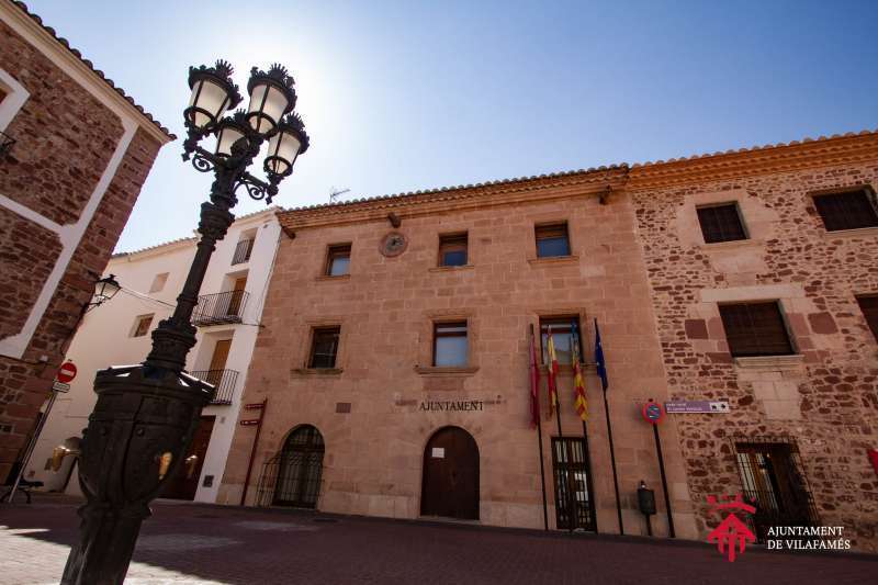 L’alcaldessa de Vilafamés demostra que no ha obtingut cap treball al seu consistori i demana al PP que rectifique publicament les seues acusacions￼