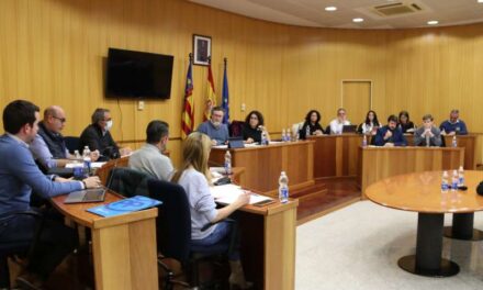 El ple de Sant Antoni de Benaixeve declara el municipi lliure de cases de joc i d’apostes￼