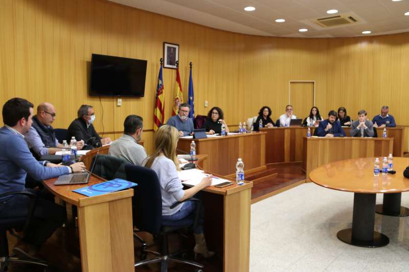 El ple de Sant Antoni de Benaixeve declara el municipi lliure de cases de joc i d’apostes￼