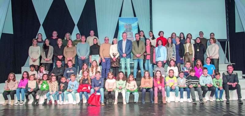 Almussafes reunix a la comunitat educativa en la II Gala de l’Educació￼