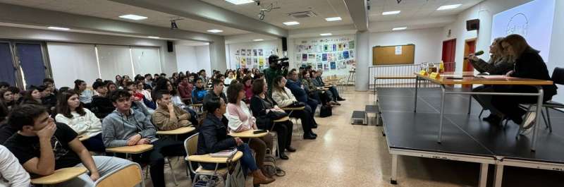 Sueca acull la II edició de les Jornades STEM amb el títol ‘Descobrint les STEM de la Ribera’￼