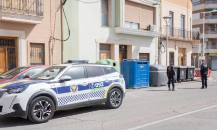 La Policia Local de Picassent multa a diversos veïns per deixar el fem fora dels contenidors￼