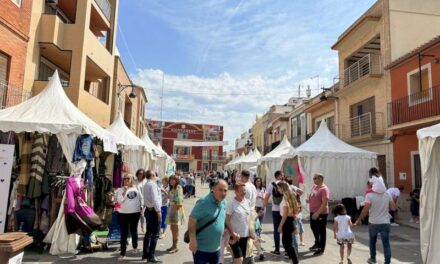 Rafelbunyol celebra la tercera edició de la seua fira del comerç i hostaleria