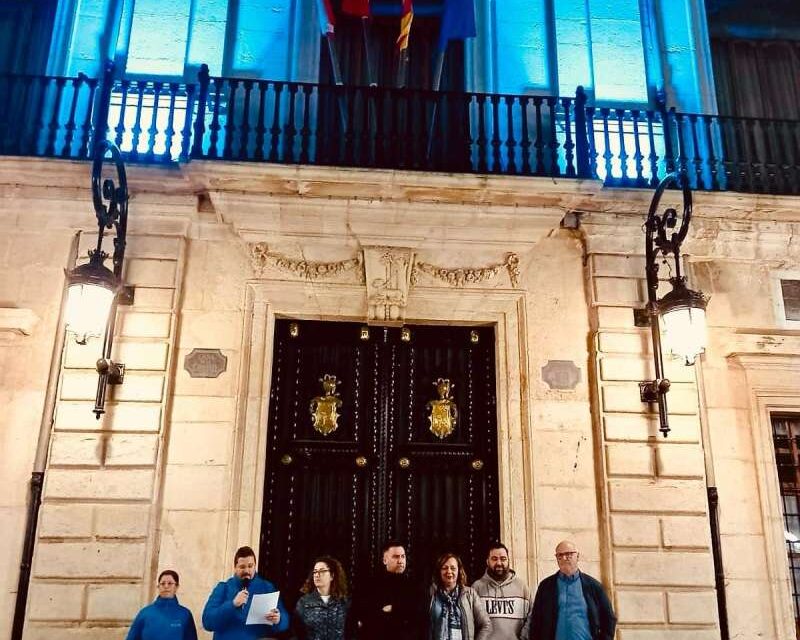 Sueca s’unix al moviment Light it up blue per a commemorar el Dia Mundial de Conscienciació de l’Autisme