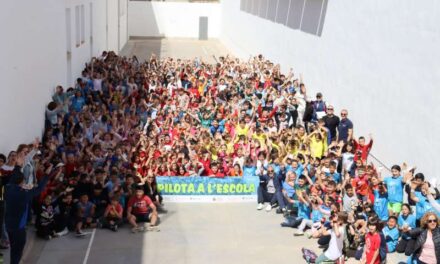 La Trobada de Pilota a l’Escola de Silla reuneix a 800 alumnes