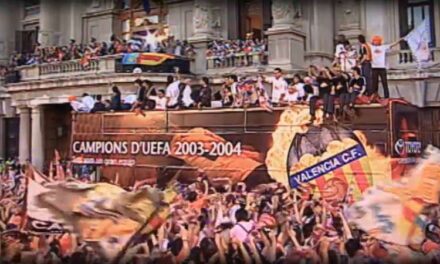 ‘Dejavú’ viatja al 2004 per a recordar com era ‘El millor València de la història’