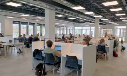 Oberta la nova sala d’estudi de l’Eliana, que estarà operativa 24 hores en període d’exàmens