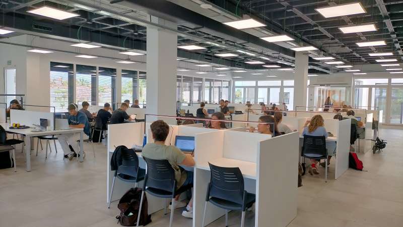 Oberta la nova sala d’estudi de l’Eliana, que estarà operativa 24 hores en període d’exàmens