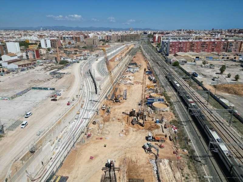 El Ministeri de Transports anuncia una inversió de més de 2.600 milions d’euros per a la transformació ferroviària de la ciutat de València