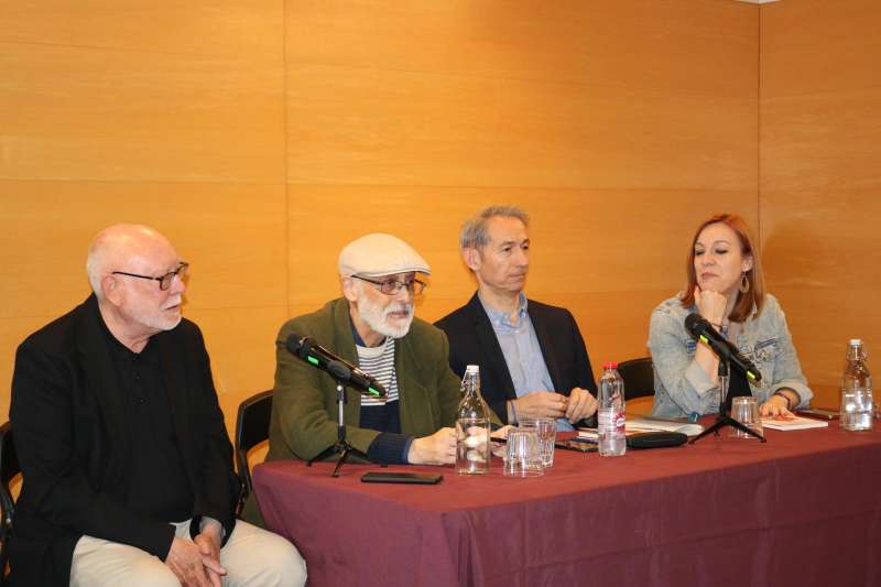 L’Associació d’Escriptors en Llengua Catalana homenatja al poeta catarrogí Ramon Guillem