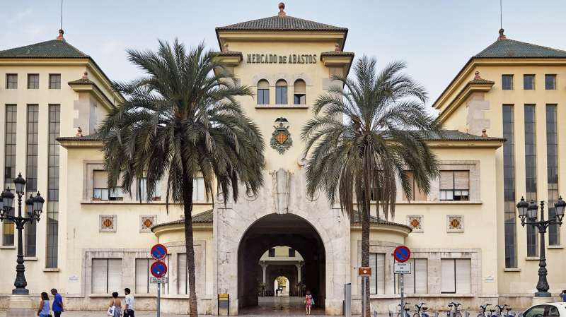 L’Ajuntament invertirà vora dos milions d’euros en la rehabilitació del Complex d’Abastos